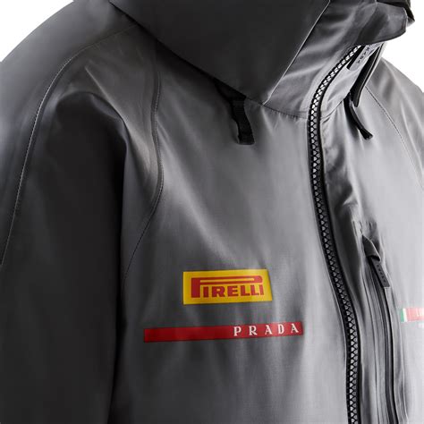 prada pirelli team.